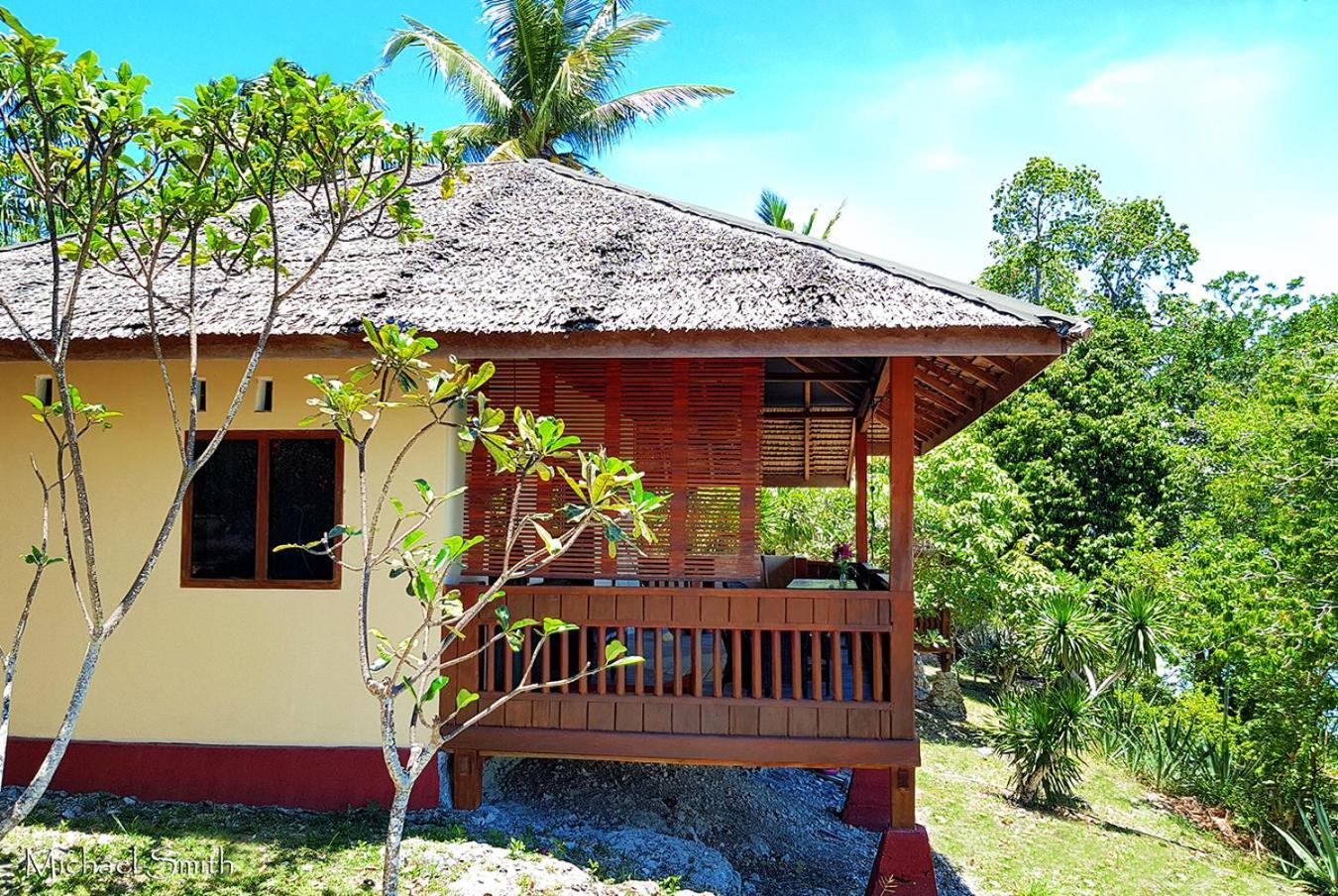Prince John Dive Resort Donggala Eksteriør bilde